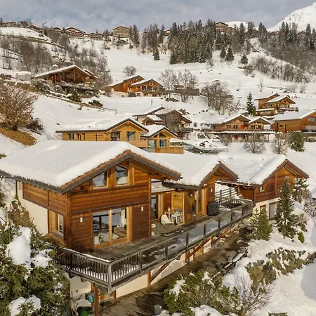 5br Iconic Chalet - What'app - 0034-635-520-036 - For Reservations! Villa *